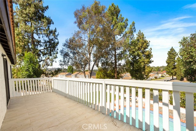 963 Dare Court, Diamond Bar CA: https://media.crmls.org/medias/8607332e-c55b-4e22-b1da-bce40714f3aa.jpg