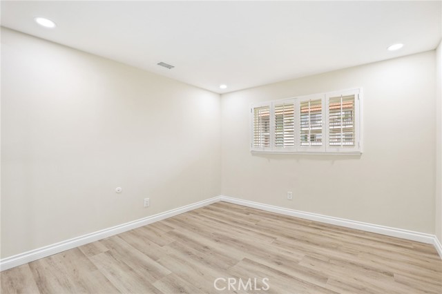 2270 Via Puerta #Unit N, Laguna Woods CA: https://media.crmls.org/medias/86083a00-ed4c-41f1-a6c0-78ae1cd485d5.jpg