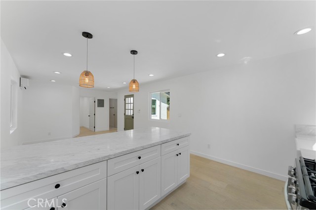 Detail Gallery Image 6 of 11 For 2742 S Sycamore, Los Angeles,  CA 90016 - 2 Beds | 1 Baths