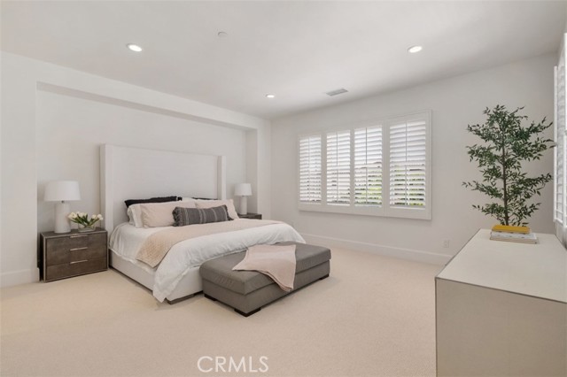 Detail Gallery Image 26 of 34 For 117 Andirons, Irvine,  CA 92602 - 5 Beds | 5 Baths