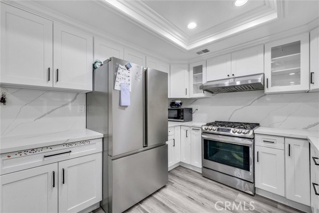 Detail Gallery Image 8 of 31 For 11640 Mount Lassen Ct, Rancho Cucamonga,  CA 91737 - 3 Beds | 2/1 Baths