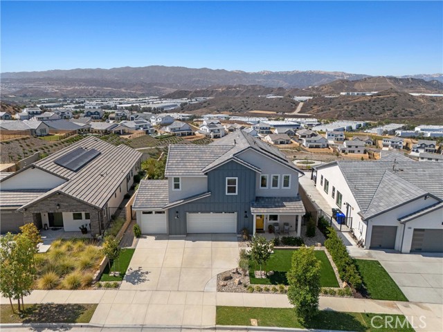 28528 Wildflower Terrace, Castaic CA: https://media.crmls.org/medias/860a1fcc-1cf5-47cf-b771-1b66568d5001.jpg