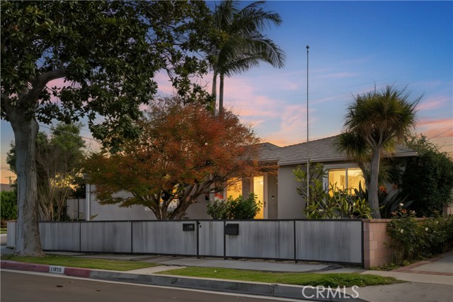 Front Image Thumbnail for CRPV25281075