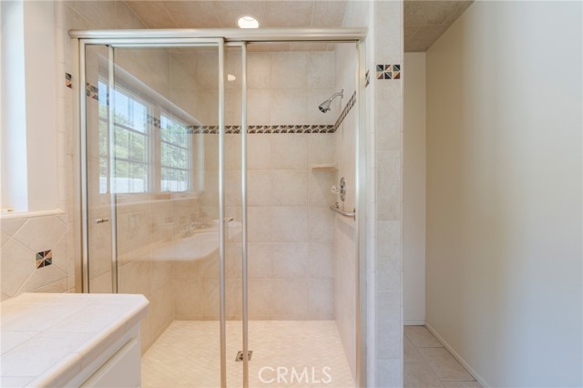 223 N Enrose Avenue, San Pedro CA: https://media.crmls.org/medias/860b43de-445d-4b25-971c-33f55a6eed90.jpg