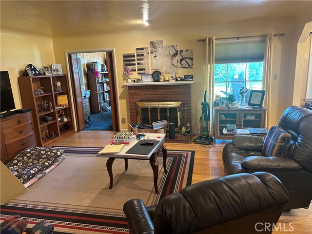 Detail Gallery Image 5 of 23 For 5133 Pal Mal Ave, Temple City,  CA 91780 - 3 Beds | 2 Baths