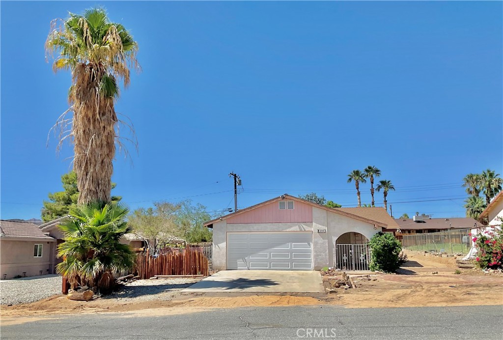 6042 Cahuilla Avenue