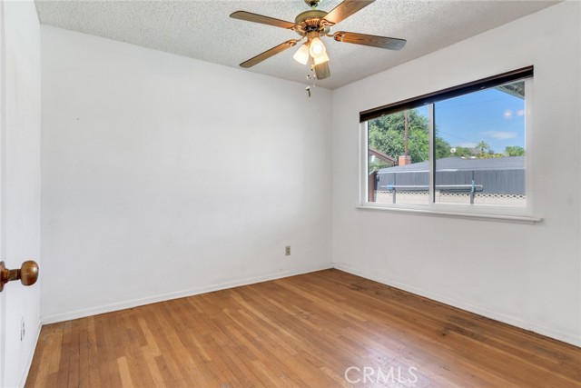 1242 N Dalton Avenue, Azusa CA: https://media.crmls.org/medias/860c55cc-b6a1-4fef-9830-2844fcb4a9d5.jpg