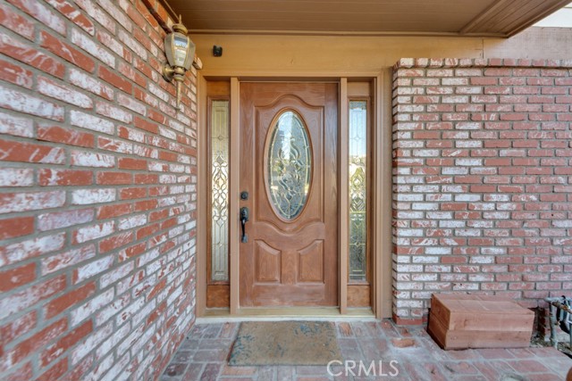 18665 Pad Court, Newhall CA: https://media.crmls.org/medias/860c70e3-925e-4a7c-a892-21a48bb762a9.jpg