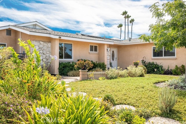 Detail Gallery Image 1 of 46 For 25612 Oakbar Ct, Newhall,  CA 91321 - 4 Beds | 3 Baths