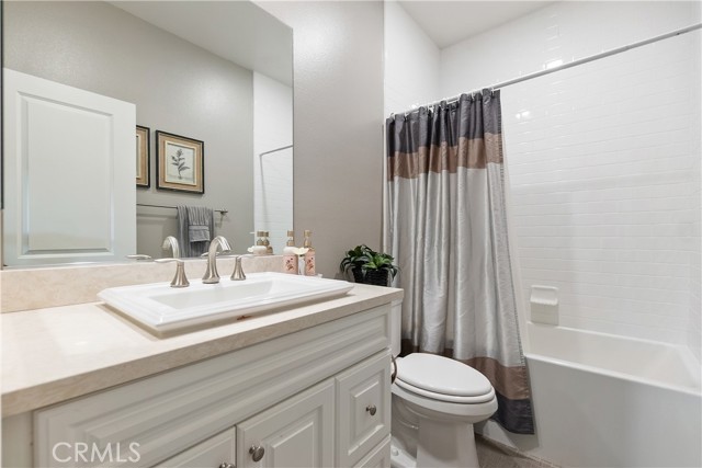 2031 Wagon Wheel Court, Escondido CA: https://media.crmls.org/medias/860d423e-662a-48b9-b602-5bf1692d4330.jpg