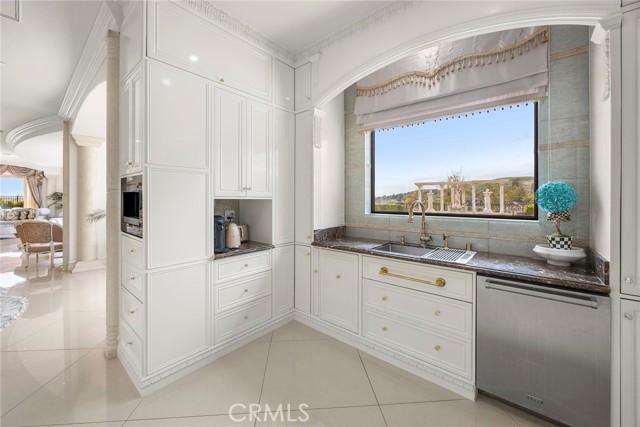 Detail Gallery Image 16 of 60 For 3991 Hollow Ridge Ct, Yorba Linda,  CA 92887 - 5 Beds | 4/1 Baths