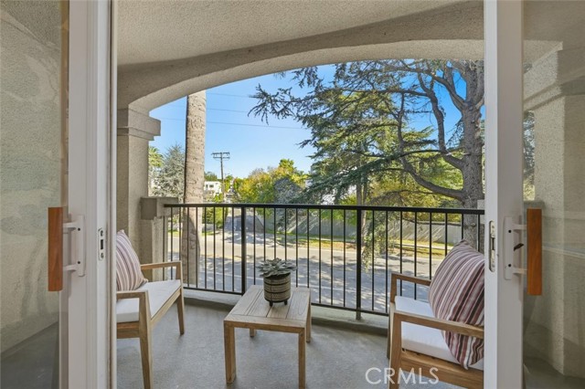 Detail Gallery Image 7 of 41 For 222 7th, Santa Monica,  CA 90402 - 2 Beds | 2 Baths