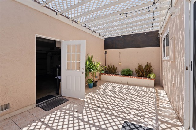 Detail Gallery Image 23 of 39 For 13011 Doty Ave #44,  Hawthorne,  CA 90250 - 3 Beds | 1/1 Baths