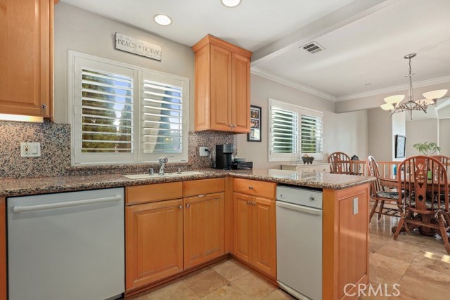 1710 Rockefeller Lane, Redondo Beach, California 90278, 3 Bedrooms Bedrooms, ,3 BathroomsBathrooms,Residential,Sold,Rockefeller,SB21181744