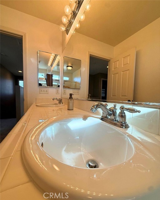 Detail Gallery Image 14 of 32 For 5741 Reagan, Fontana,  CA 92336 - 3 Beds | 2/1 Baths