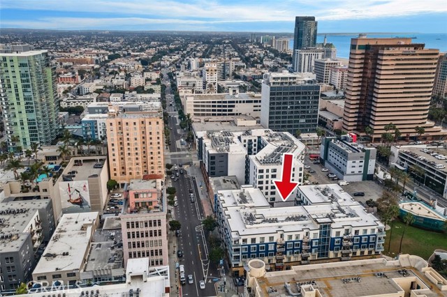 Detail Gallery Image 43 of 49 For 150 the Promenade #202,  Long Beach,  CA 90802 - 3 Beds | 3 Baths