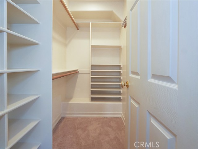 2 walk in closets in master bedroom