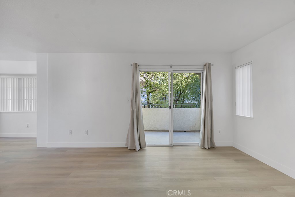 MLS #SR25271564 image #9