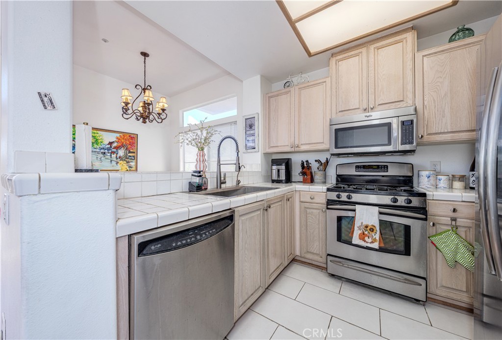 MLS #OC26004655 image #11