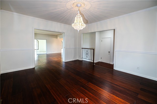 1036 Palos Verdes Boulevard, Redondo Beach CA: https://media.crmls.org/medias/861012bd-3fcd-450a-bac7-ab05f7dd97b4.jpg