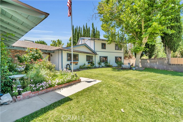 2528 Key Court, Lancaster CA: https://media.crmls.org/medias/8610a55c-ba6d-45d6-8600-2d91ec27028e.jpg
