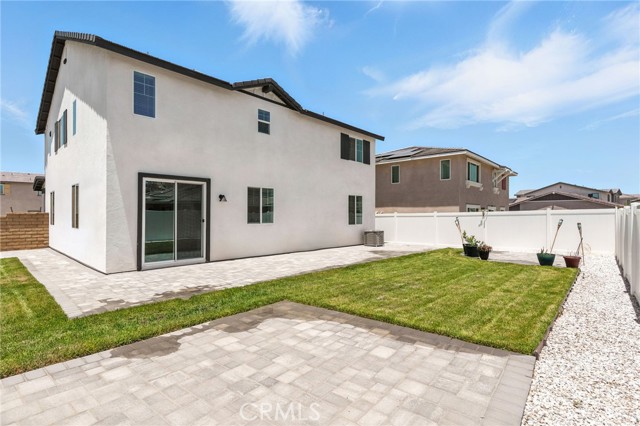 30248 Sunset Pier Drive, Menifee CA: https://media.crmls.org/medias/86119a8e-dc4d-4714-8d57-6bf4332fe99c.jpg