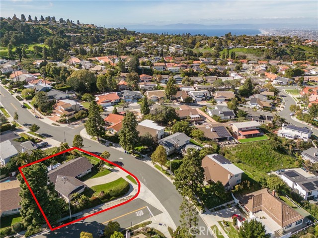 4906 Blackhorse Road, Rancho Palos Verdes, California 90275, 4 Bedrooms Bedrooms, ,1 BathroomBathrooms,Residential,Sold,Blackhorse,PV24079667
