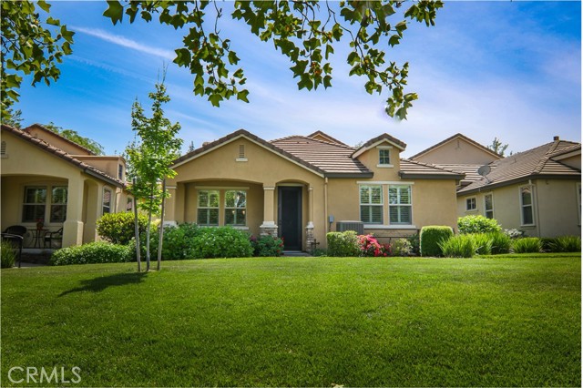 Detail Gallery Image 2 of 43 For 1336 Marseille Ln, Roseville,  CA 95747 - 3 Beds | 3 Baths