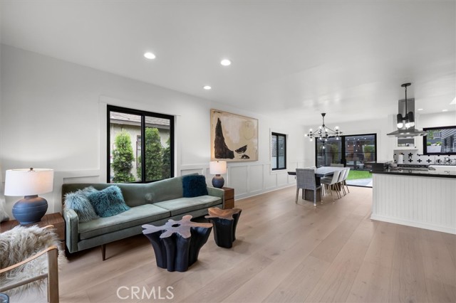 1012 10th Street, Manhattan Beach CA: https://media.crmls.org/medias/86133ade-b801-4bf9-9e5d-2b2edc94fc86.jpg