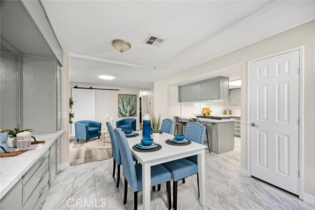 2851 Rolling Hills, Fullerton CA: https://media.crmls.org/medias/8613ad0f-19cd-47ea-84e7-03a5a1a9a520.jpg