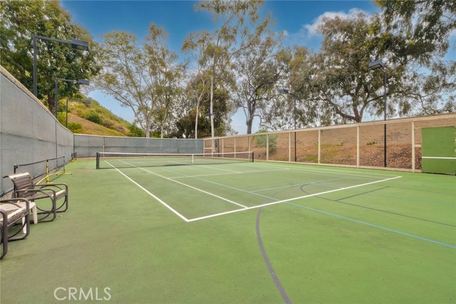 543 Rockport Court, Encinitas CA: https://media.crmls.org/medias/8613ecea-0e06-4805-a963-2d8f2dce65b6.jpg
