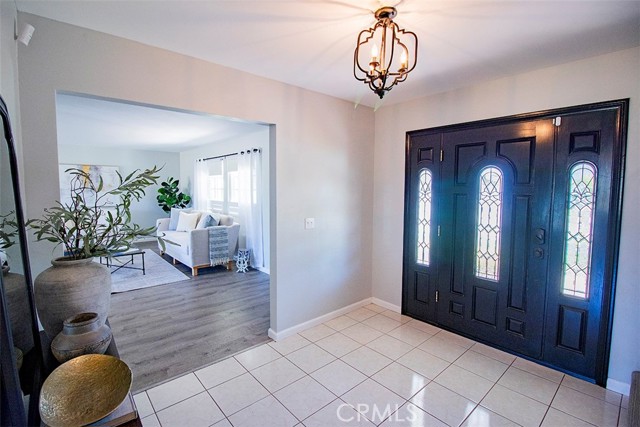 Detail Gallery Image 6 of 30 For 581 Doverlee Dr, Santa Maria,  CA 93455 - 3 Beds | 2/1 Baths