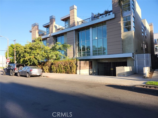 5806 Waring Ave #1, Los Angeles, CA 90038
