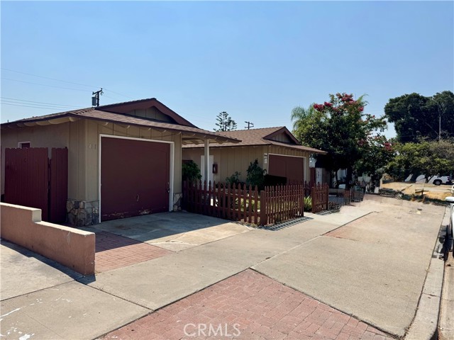 Detail Gallery Image 5 of 6 For 471 N Oak St, Orange,  CA 92867 - – Beds | – Baths