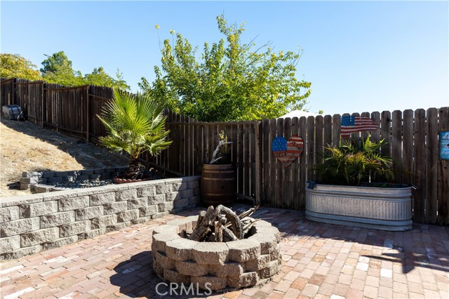 2265 Holly Drive, Paso Robles CA: https://media.crmls.org/medias/86162300-0af4-46d0-a3d1-12da0ed1f909.jpg