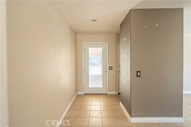 Detail Gallery Image 7 of 34 For 22910 Pheasant Dr, Canyon Lake,  CA 92587 - 3 Beds | 2 Baths