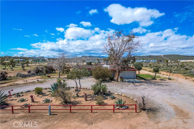 Image 2 for 4816 Terry Ln, Yucca Valley, CA 92284