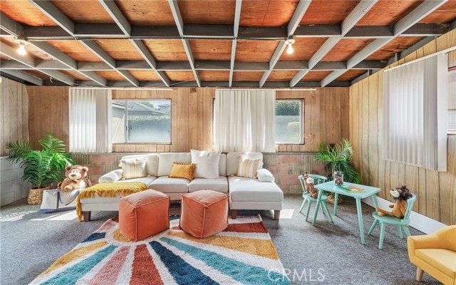 2708 183rd Street, Redondo Beach, California 90278, 3 Bedrooms Bedrooms, ,1 BathroomBathrooms,Residential,For Sale,183rd,SB25233355