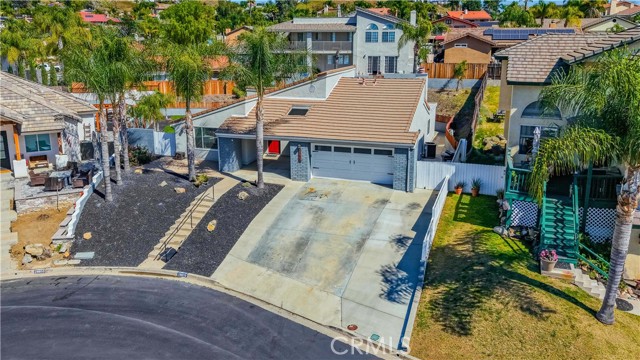 Detail Gallery Image 3 of 56 For 29870 White Sail, Canyon Lake,  CA 92587 - 4 Beds | 2 Baths