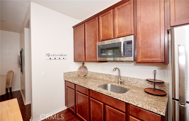 4049 Running Oak Lane, San Bernardino CA: https://media.crmls.org/medias/861921a3-d795-45bd-9c5c-7b48d3e6f30d.jpg