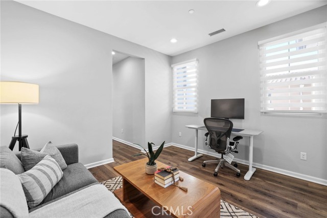 Detail Gallery Image 26 of 66 For 116 Nature Walk, Irvine,  CA 92618 - 3 Beds | 3/1 Baths