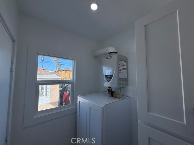 Detail Gallery Image 19 of 21 For 6115 S Harvard Bld, Los Angeles,  CA 90047 - 2 Beds | 1 Baths