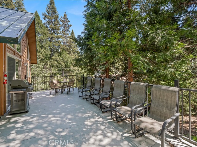 Detail Gallery Image 4 of 40 For 1153 Silver Tip Ln, Fish Camp,  CA 93623 - 3 Beds | 2 Baths
