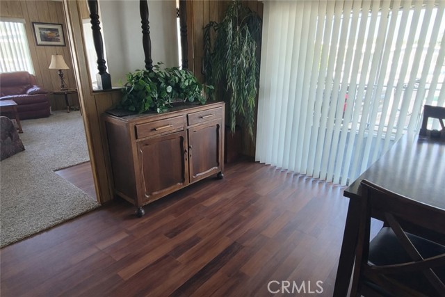 Detail Gallery Image 5 of 7 For 28911 via La Rueda, Murrieta,  CA 92563 - 2 Beds | 2 Baths