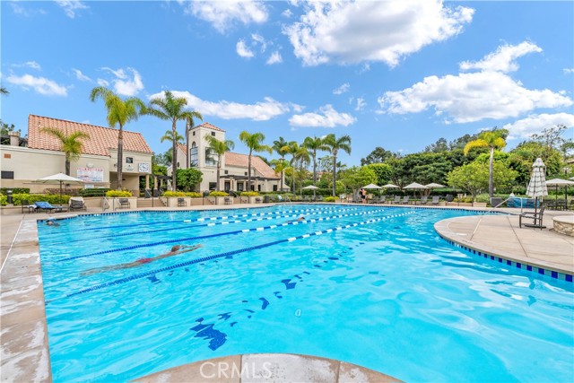 48 Siena, Laguna Niguel CA: https://media.crmls.org/medias/861a7414-ab5b-426d-89d3-3fcdcdc387f5.jpg