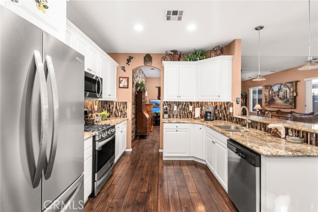 Detail Gallery Image 16 of 37 For 382 Casper Dr, Hemet,  CA 92545 - 2 Beds | 2 Baths