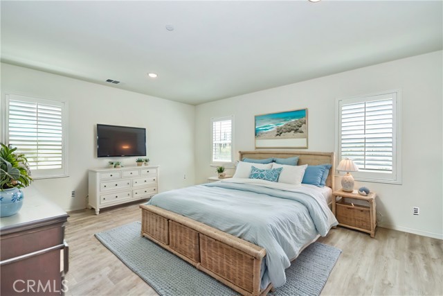 Detail Gallery Image 3 of 34 For 10746 Vista Ln, Moreno Valley,  CA 92557 - 5 Beds | 2/1 Baths