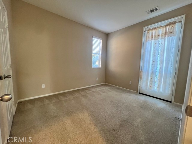 Detail Gallery Image 11 of 29 For 135 Violet Bloom, Irvine,  CA 92618 - 4 Beds | 3 Baths