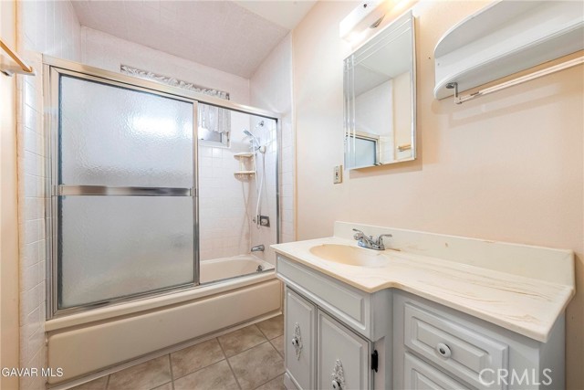 Detail Gallery Image 15 of 35 For 2149 E Avenue Q1, Palmdale,  CA 93550 - 3 Beds | 2 Baths