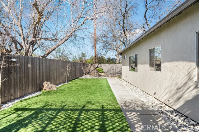 Detail Gallery Image 28 of 48 For 35 Jersey Brown, Chico,  CA 95973 - 3 Beds | 2 Baths